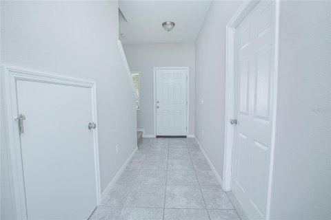 Touwnhouse à vendre à Orlando, Floride: 3 chambres, 126.25 m2 № 1393035 - photo 4