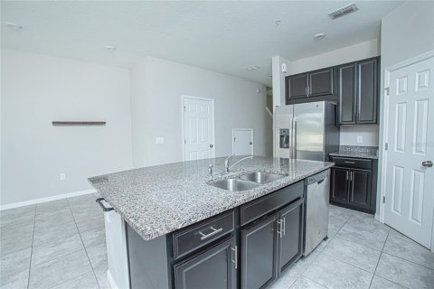 Touwnhouse à vendre à Orlando, Floride: 3 chambres, 126.25 m2 № 1393035 - photo 8