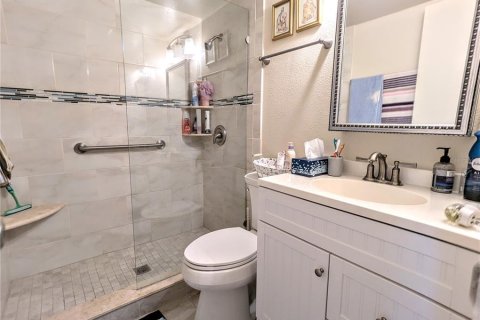 Copropriété à vendre à Bradenton, Floride: 2 chambres, 68.1 m2 № 1357945 - photo 26