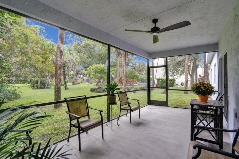 Villa ou maison à vendre à Coral Springs, Floride: 4 chambres, 202.16 m2 № 1399967 - photo 6