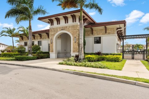 Adosado en venta en Hialeah, Florida, 3 dormitorios, 143.07 m2 № 1233330 - foto 24