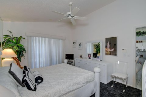 House in Jupiter, Florida 3 bedrooms, 137.5 sq.m. № 914025 - photo 6