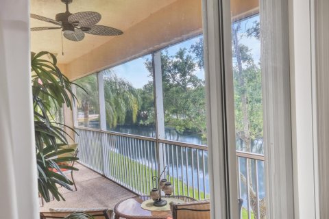 Condo in Wellington, Florida, 3 bedrooms  № 1159474 - photo 11