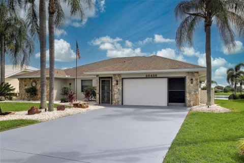 Villa ou maison à vendre à Punta Gorda, Floride: 3 chambres, 177.54 m2 № 1276229 - photo 2