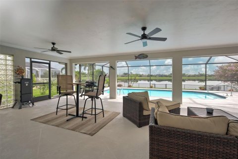 Villa ou maison à vendre à Punta Gorda, Floride: 3 chambres, 177.54 m2 № 1276229 - photo 23