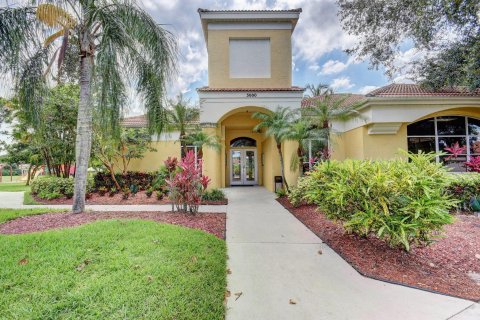 Villa ou maison à vendre à Riviera Beach, Floride: 4 chambres, 175.59 m2 № 1120002 - photo 5