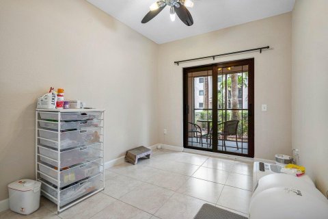 Condo in Palm Beach Gardens, Florida, 3 bedrooms  № 1231233 - photo 13