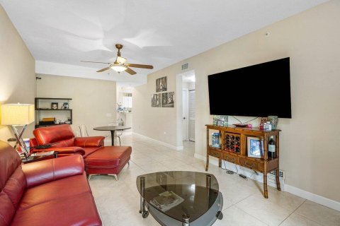 Condominio en venta en Palm Beach Gardens, Florida, 3 dormitorios, 144.18 m2 № 1231233 - foto 28