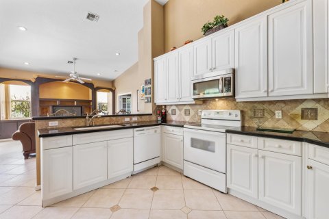 Villa ou maison à vendre à Coral Springs, Floride: 4 chambres, 222.97 m2 № 1225779 - photo 11