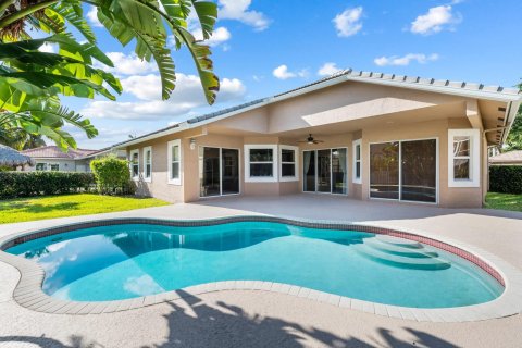 Villa ou maison à vendre à Coral Springs, Floride: 4 chambres, 222.97 m2 № 1225779 - photo 18