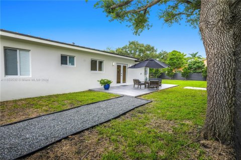 Casa en venta en South Miami, Florida, 3 dormitorios, 122.54 m2 № 1333288 - foto 20