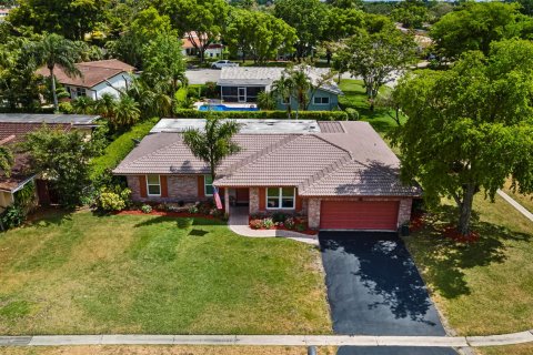 Villa ou maison à vendre à Coral Springs, Floride: 4 chambres, 227.52 m2 № 1161708 - photo 29