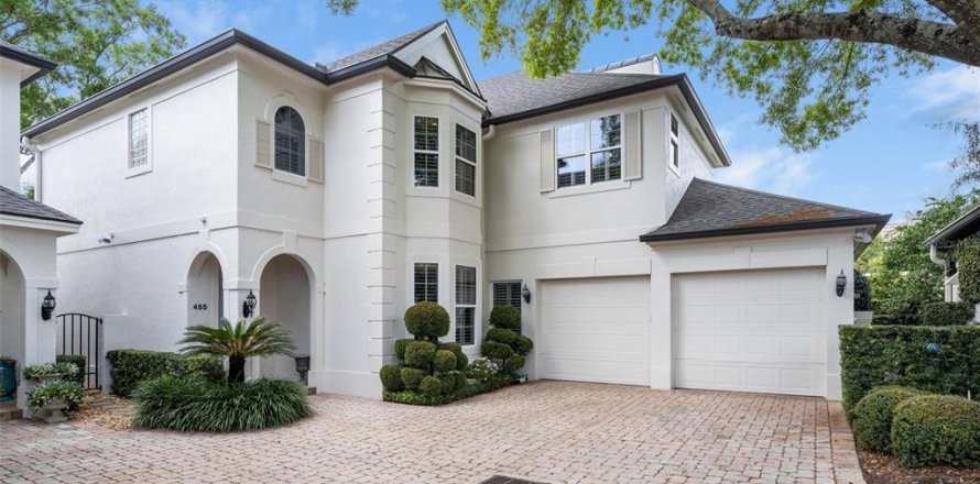 Casa en Winter Park, Florida 4 dormitorios, 304.35 m2 № 1405598