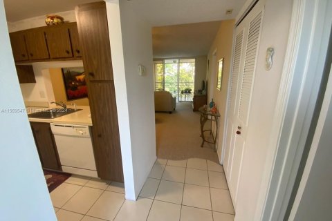 Condo in Davie, Florida, 1 bedroom  № 1119454 - photo 3