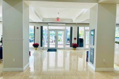 Copropriété à louer à North Bay Village, Floride: 1 chambre, 87.33 m2 № 1357328 - photo 29