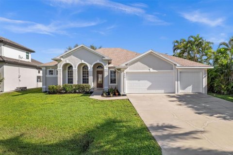 Villa ou maison à vendre à Cape Coral, Floride: 4 chambres, 286.7 m2 № 1357359 - photo 4