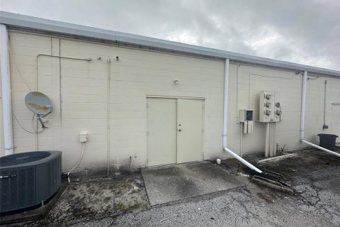 Commercial property in Lakeland, Florida 142.14 sq.m. № 1357358 - photo 11