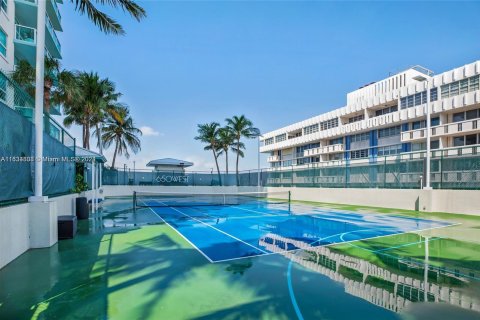 Copropriété à vendre à Miami Beach, Floride: 2 chambres, 100.15 m2 № 1295005 - photo 5