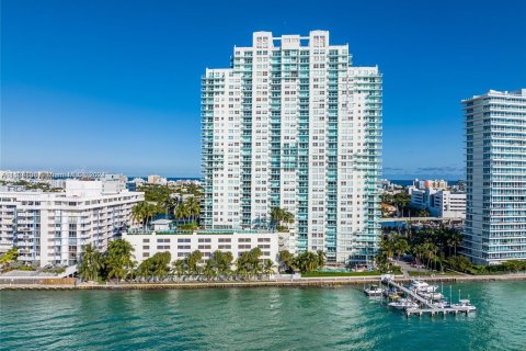 Copropriété à vendre à Miami Beach, Floride: 2 chambres, 100.15 m2 № 1295005 - photo 8