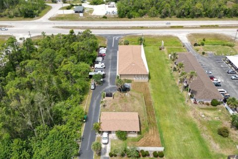 Commercial property in Punta Gorda, Florida № 1191528 - photo 2