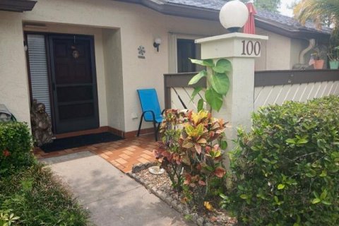 House in Royal Palm Beach, Florida 3 bedrooms, 120.59 sq.m. № 1183532 - photo 11