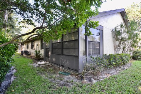 Villa ou maison à vendre à Royal Palm Beach, Floride: 3 chambres, 120.59 m2 № 1183532 - photo 2