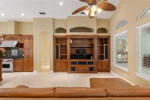 Casa en venta en Lake Mary, Florida, 4 dormitorios, 432.83 m2 № 1383163 - foto 21