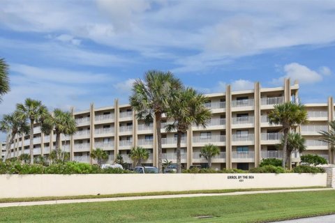 Condominio en venta en New Smyrna Beach, Florida, 2 dormitorios, 123.1 m2 № 1393893 - foto 1