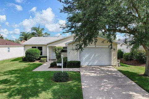 House in The Villages, Florida 3 bedrooms, 115.2 sq.m. № 1342632 - photo 26