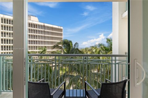 Copropriété à vendre à Miami, Floride: 2 chambres, 142.14 m2 № 1402883 - photo 5