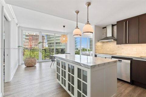 Copropriété à vendre à Miami, Floride: 2 chambres, 142.14 m2 № 1402883 - photo 18