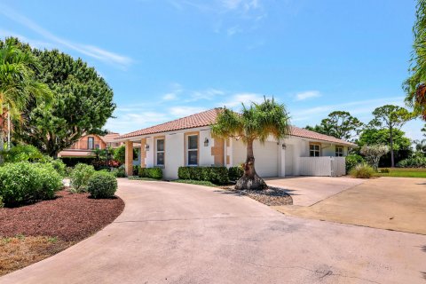 Casa en venta en Stuart, Florida, 3 dormitorios, 185.8 m2 № 1188703 - foto 17