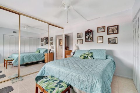 Condo in West Palm Beach, Florida, 1 bedroom  № 1188702 - photo 15