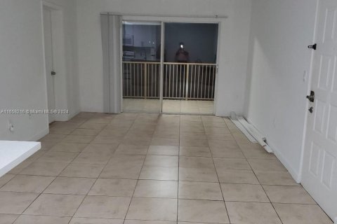 Copropriété à vendre à Miami, Floride: 4 chambres, 119.1 m2 № 1360538 - photo 6