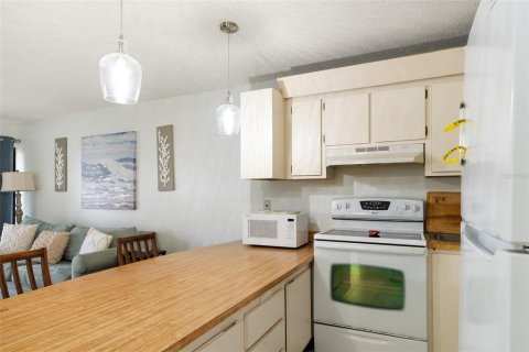 Condominio en venta en Hutchinson Island South, Florida, 1 dormitorio, 64.01 m2 № 1283458 - foto 5