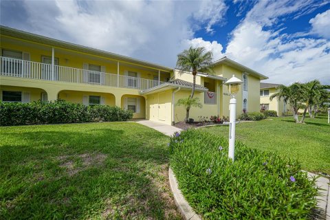 Copropriété à vendre à Punta Gorda, Floride: 3 chambres, 173.26 m2 № 1259124 - photo 4