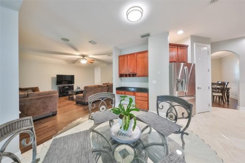 Casa en venta en Tampa, Florida, 4 dormitorios, 238.11 m2 № 1259090 - foto 16