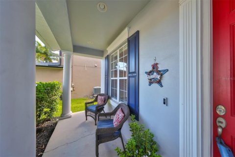 Casa en venta en Tampa, Florida, 4 dormitorios, 238.11 m2 № 1259090 - foto 3