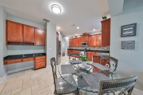 Villa ou maison à vendre à Tampa, Floride: 4 chambres, 238.11 m2 № 1259090 - photo 8