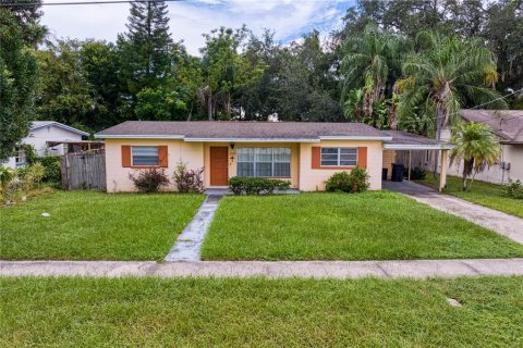 Villa ou maison à vendre à Tampa, Floride: 3 chambres, 146.04 m2 № 1324362 - photo 2