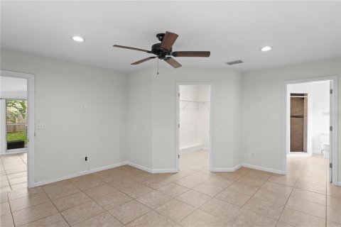 Casa en venta en Tampa, Florida, 3 dormitorios, 146.04 m2 № 1324362 - foto 13