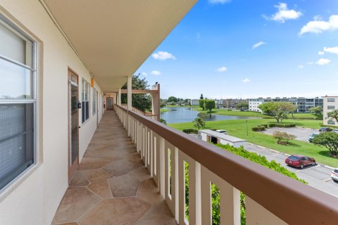 Copropriété à vendre à Boca Raton, Floride: 2 chambres, 83.24 m2 № 1208775 - photo 26