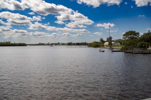 Casa en venta en Palm City, Florida, 3 dormitorios, 127.09 m2 № 1079136 - foto 7