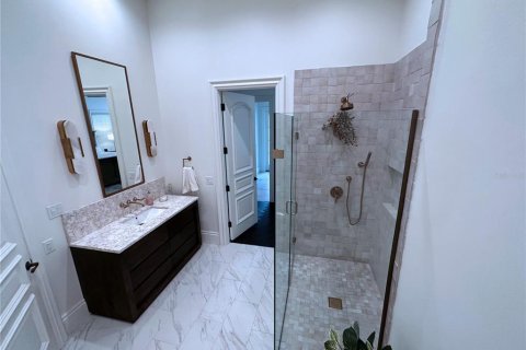 Casa en venta en Orlando, Florida, 5 dormitorios, 625.23 m2 № 539433 - foto 18