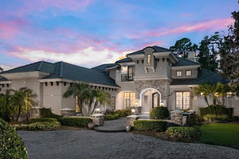 Casa en venta en Orlando, Florida, 5 dormitorios, 625.23 m2 № 539433 - foto 1