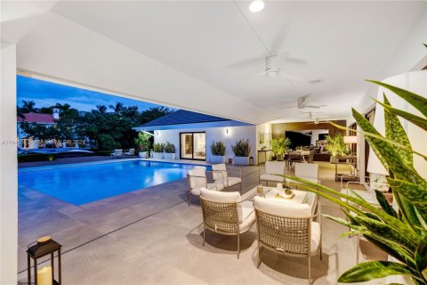 Villa ou maison à vendre à Coral Gables, Floride: 4 chambres, 425.31 m2 № 1331085 - photo 21