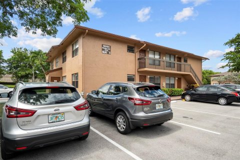 Copropriété à louer à Sunrise, Floride: 2 chambres № 1345349 - photo 2