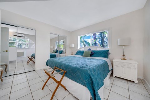 Immobilier commercial à vendre à Pompano Beach, Floride: 228.54 m2 № 952502 - photo 11