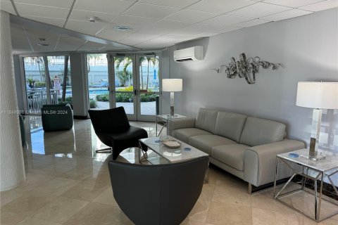 Condo in Fort Lauderdale, Florida, 2 bedrooms  № 1331443 - photo 26