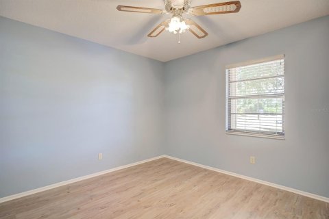 House in Sebring, Florida 2 bedrooms, 145.67 sq.m. № 1149396 - photo 25